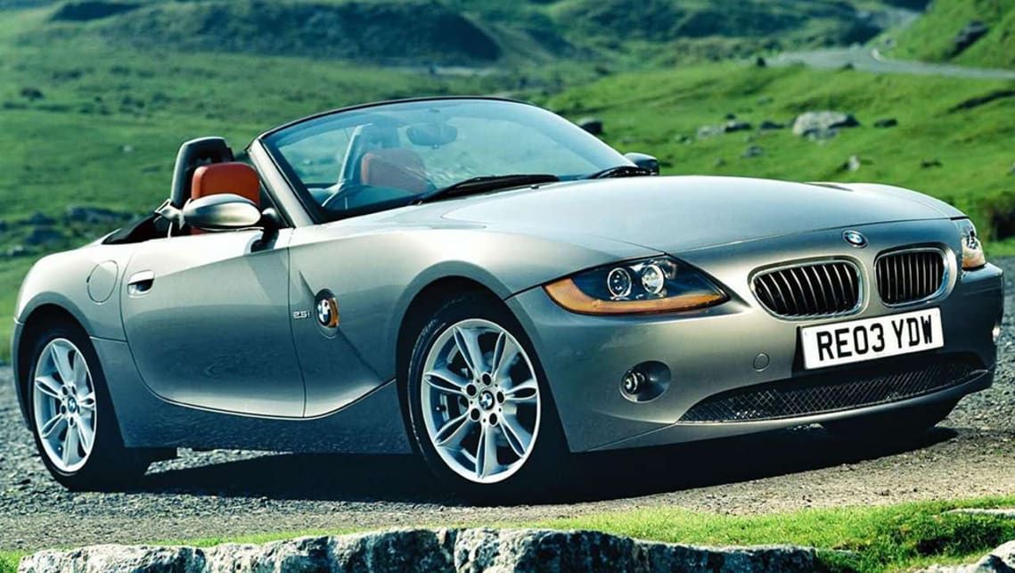 2003-BMW-Z4-Convertible-Silver-Press-Image-1001x565p.jpg